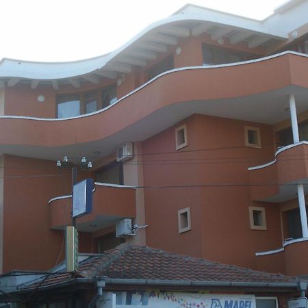 Marianas Guesthouse Obzor Esterno foto