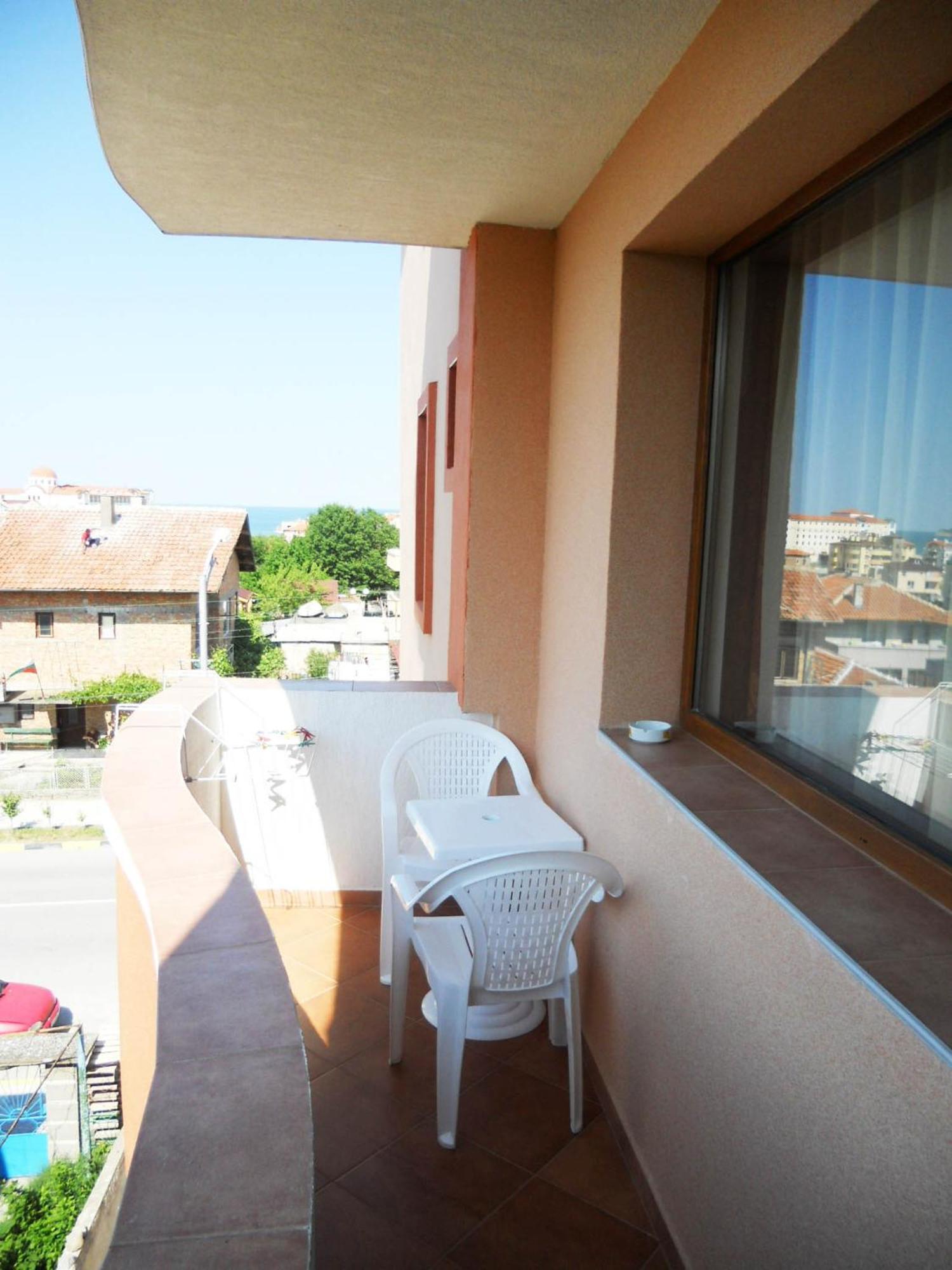 Marianas Guesthouse Obzor Esterno foto