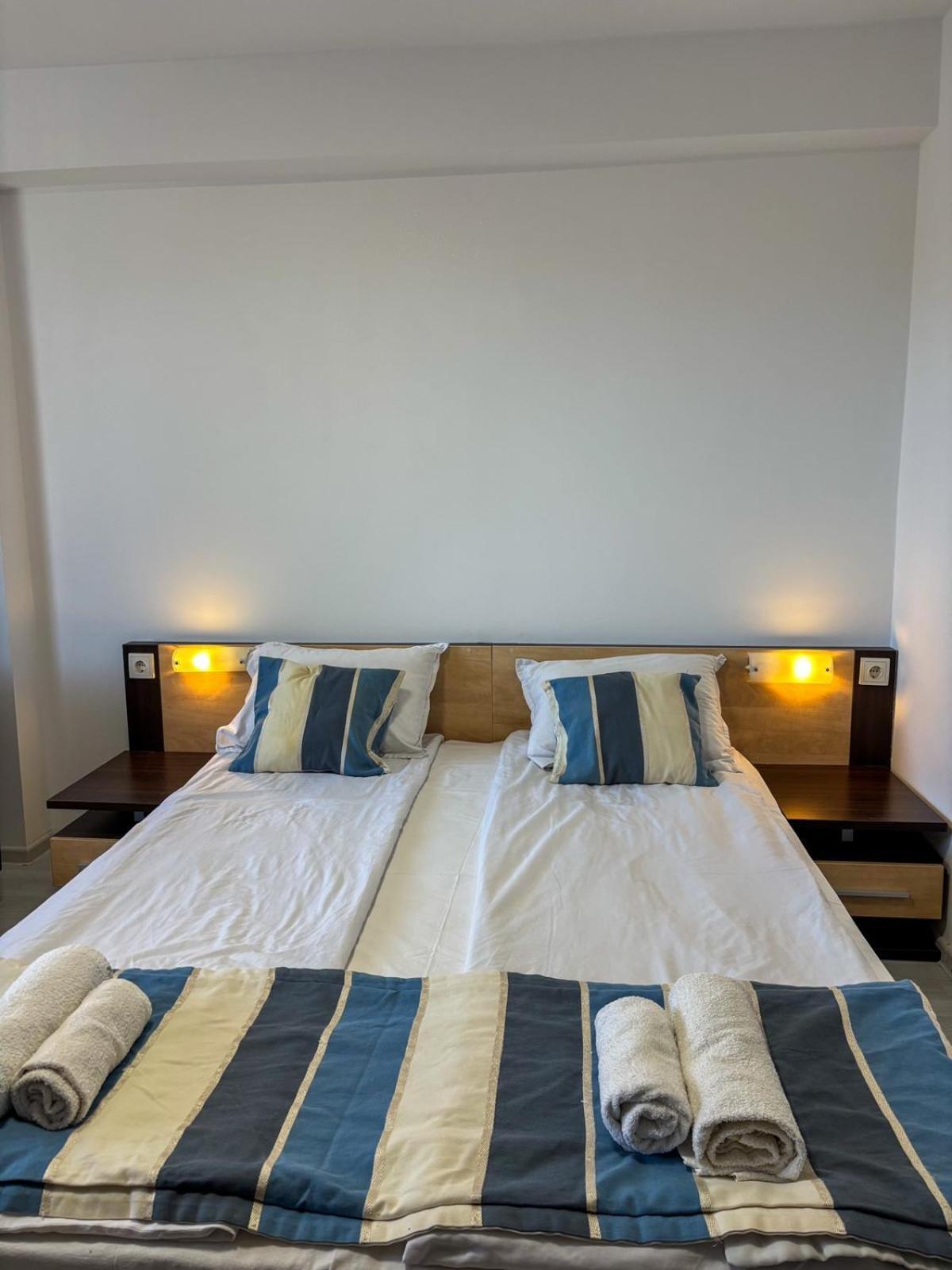 Marianas Guesthouse Obzor Esterno foto